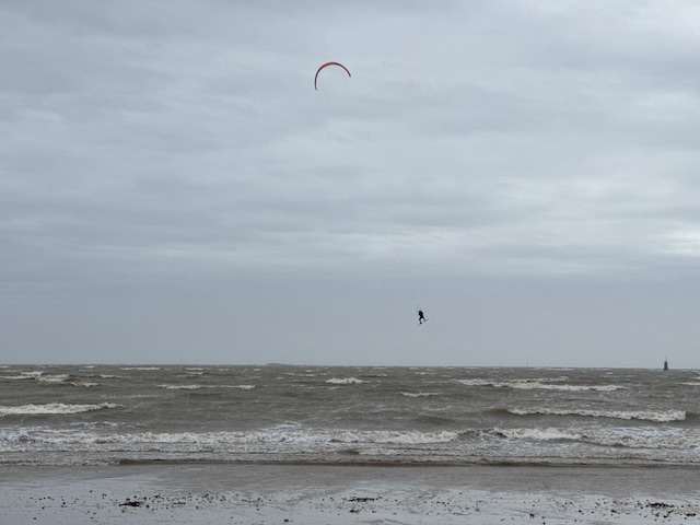 Gros plan sur les coutures de l'aile de kite Rebel SLS 2025.