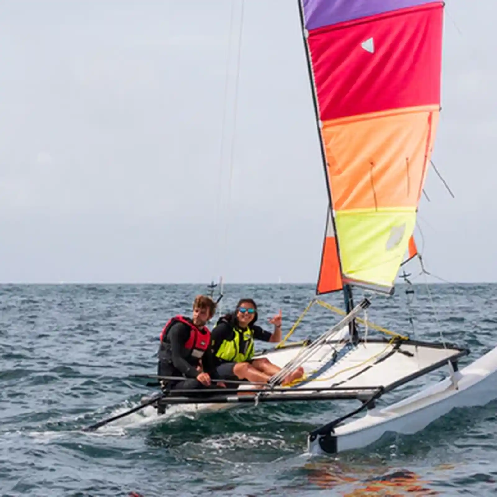 Cours de catamaran à l'École de Voile de l'Île d'Yeu